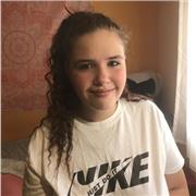 Profesora de niños de forma online o presencial